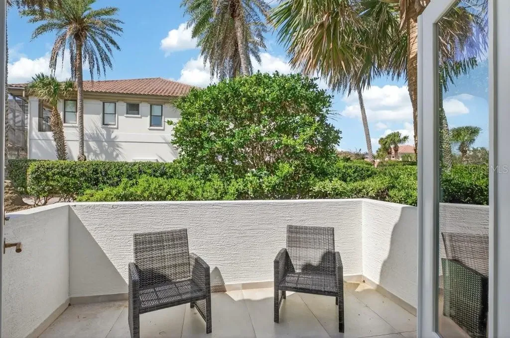 6 Riviera Place Palm Coast FL 32137