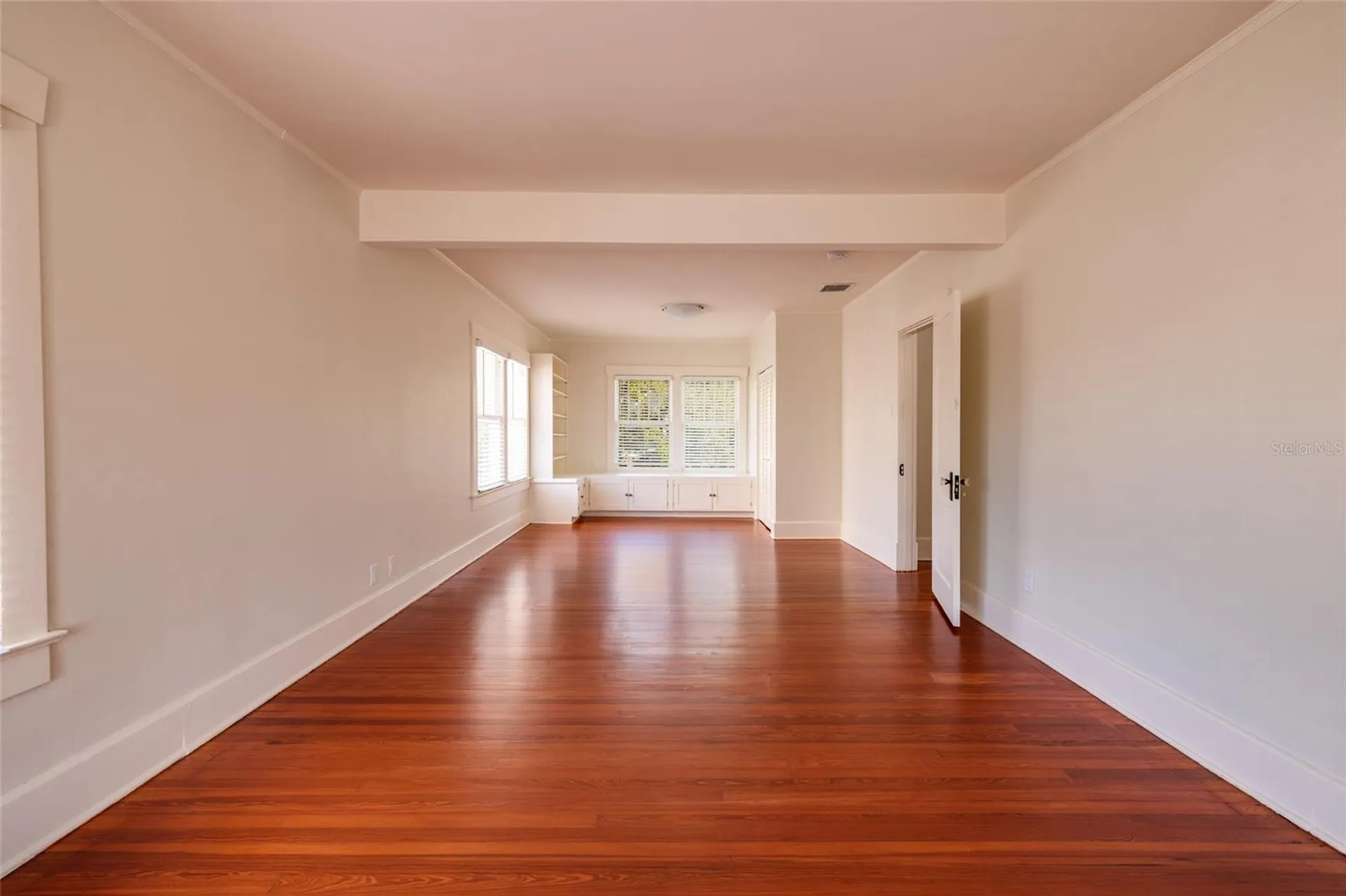 756 17th Avenue NE St Petersburg FL 33704