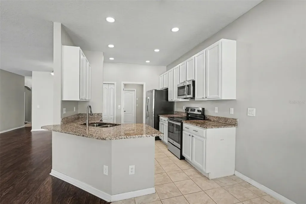 408 Thicket Crest Road Seffner FL 33584