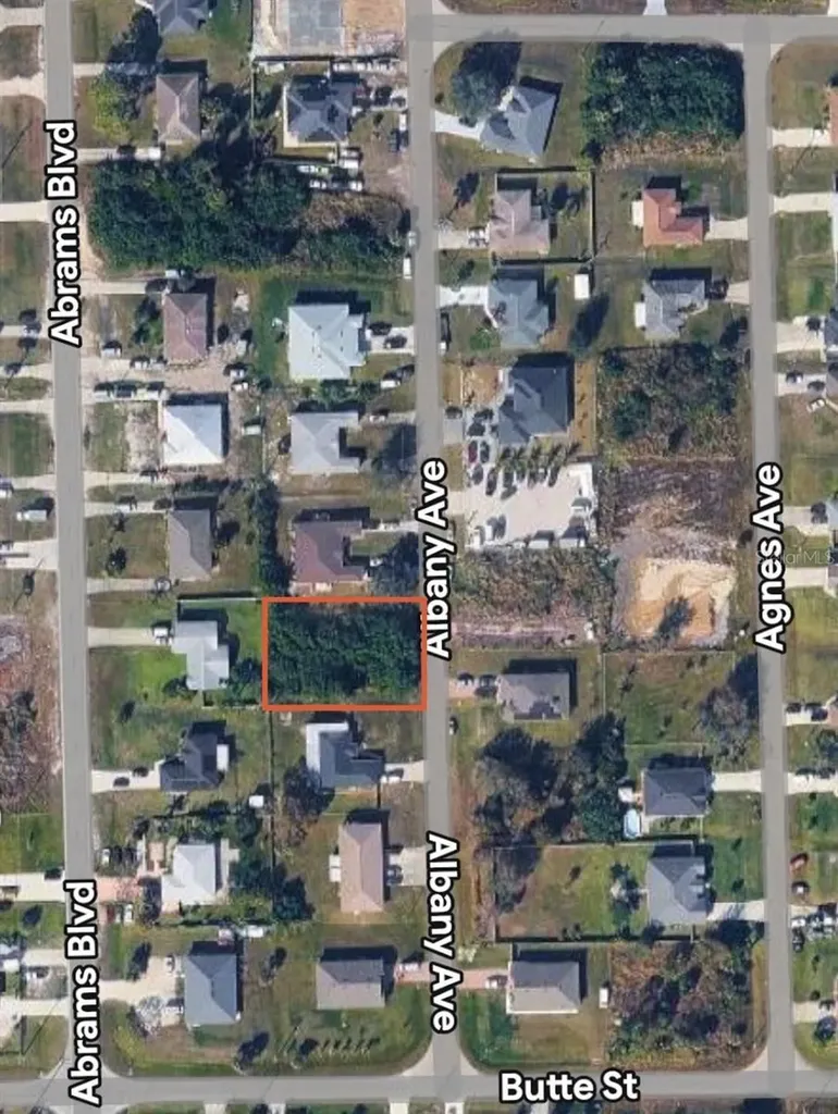 1017/1019 Albany Avenue Lehigh Acres FL 33971