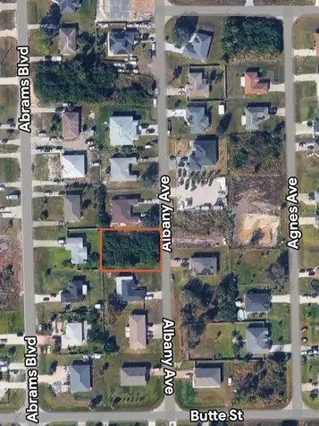 1017/1019 Albany Avenue Lehigh Acres FL 33971