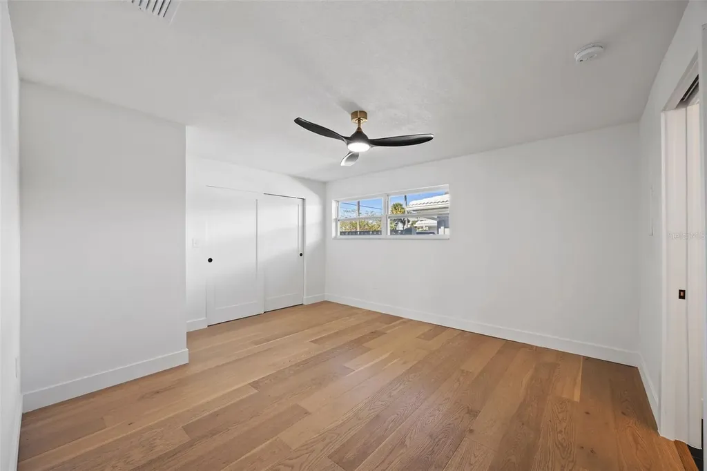 475 Island Way Clearwater Beach FL 33767