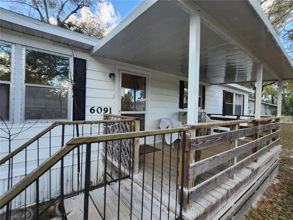 6091 SE 114th Street Road Belleview FL 34420