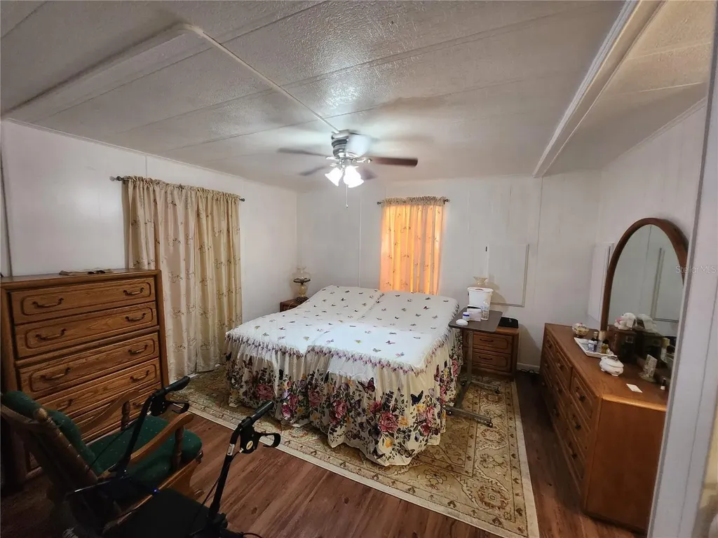 6091 SE 114th Street Road Belleview FL 34420