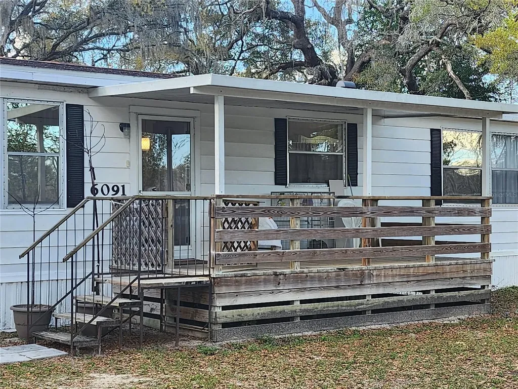 6091 SE 114th Street Road Belleview FL 34420