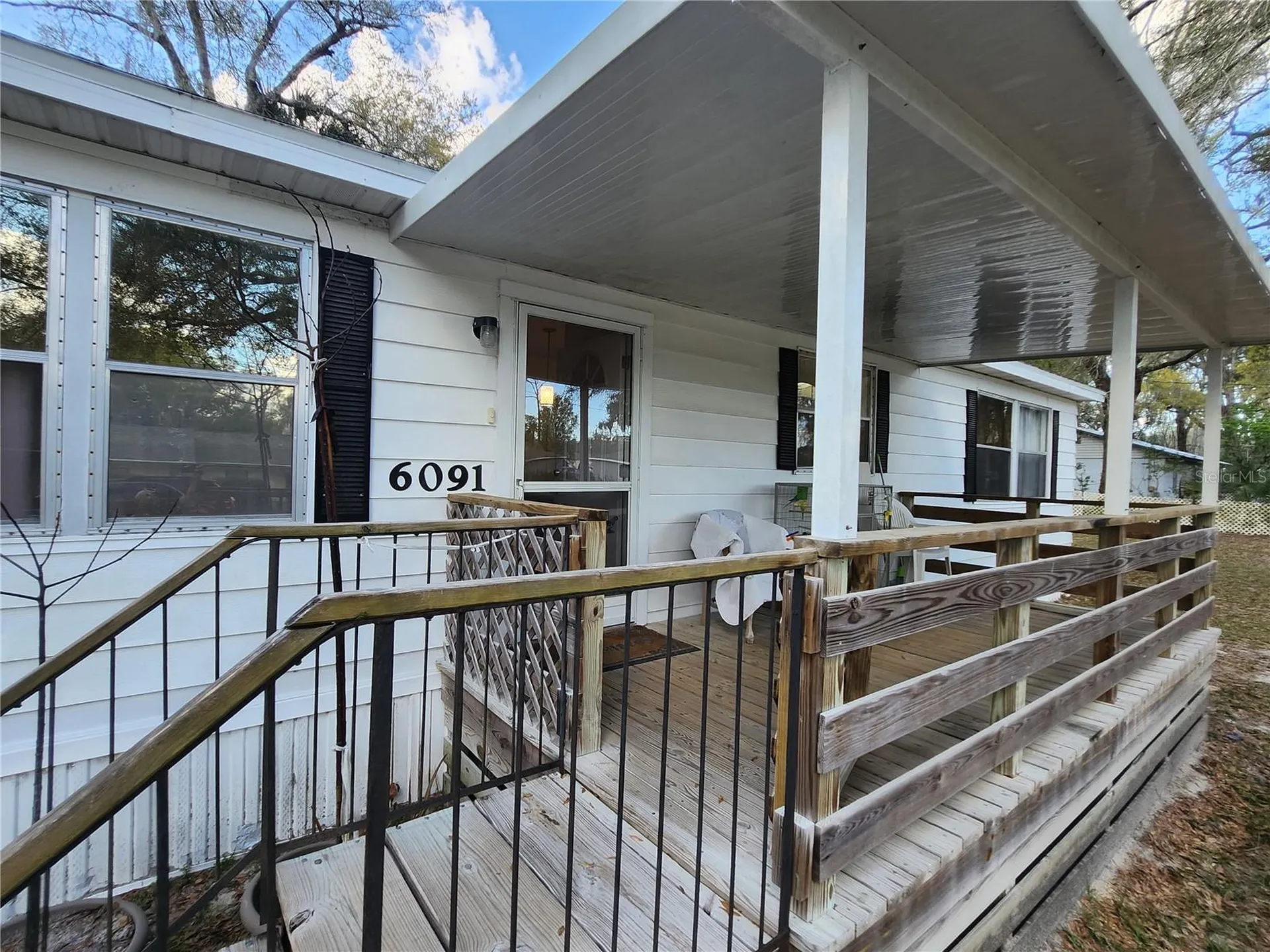 6091 SE 114th Street Road Belleview FL 34420