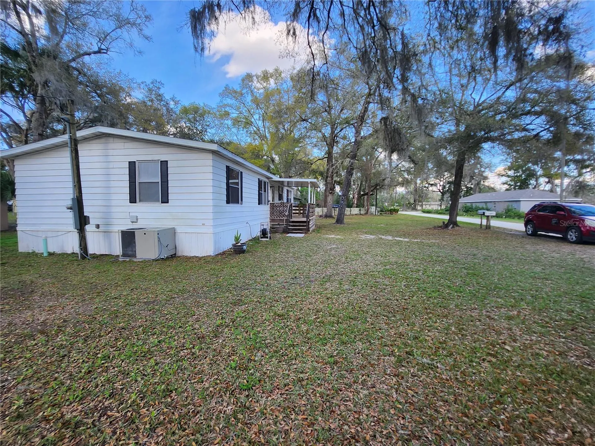 6091 SE 114th Street Road Belleview FL 34420