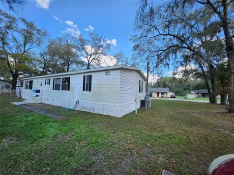 6091 SE 114th Street Road Belleview FL 34420