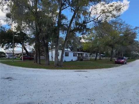 6091 SE 114th Street Road Belleview FL 34420