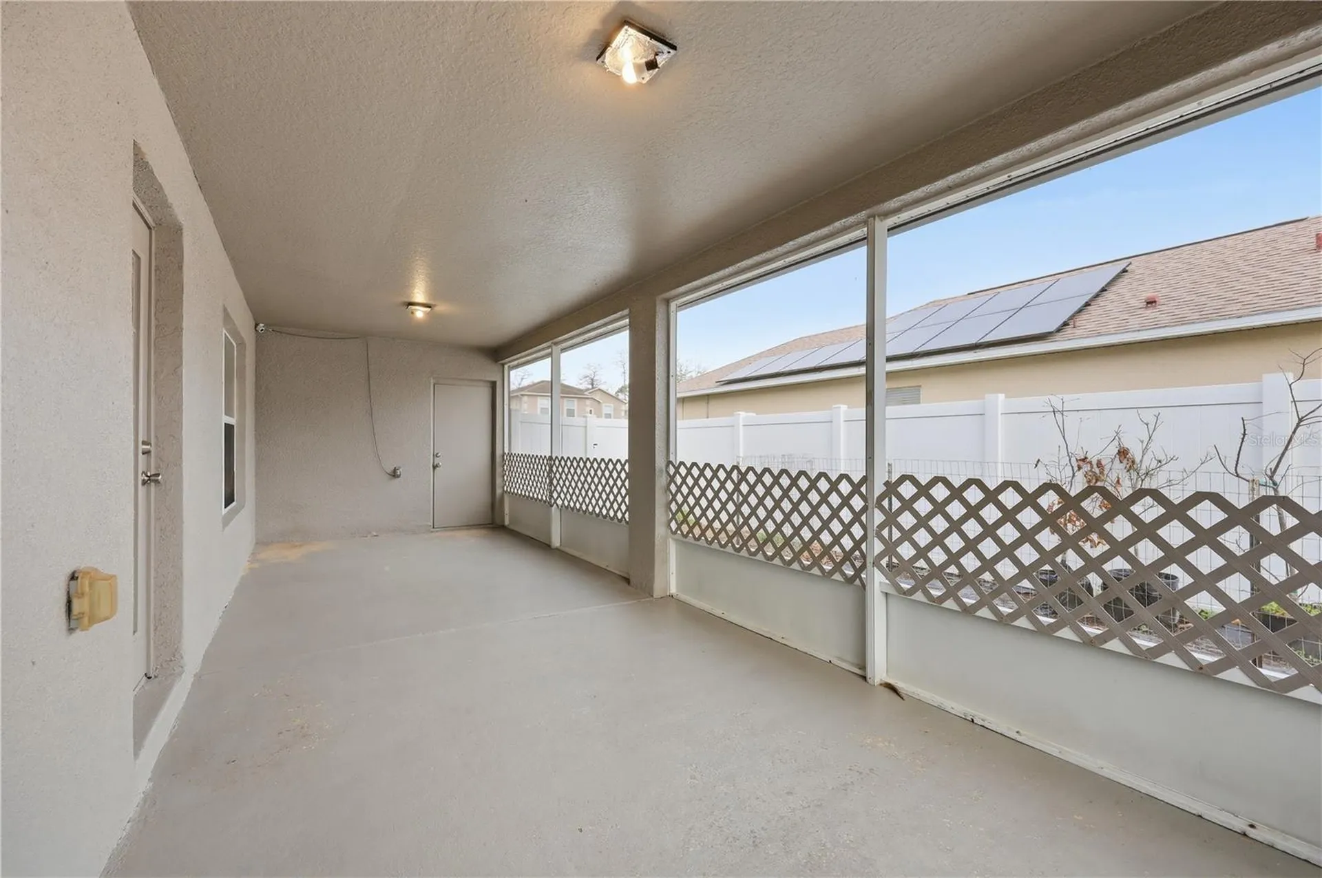 627 Woodland Creek Boulevard Kissimmee FL 34744