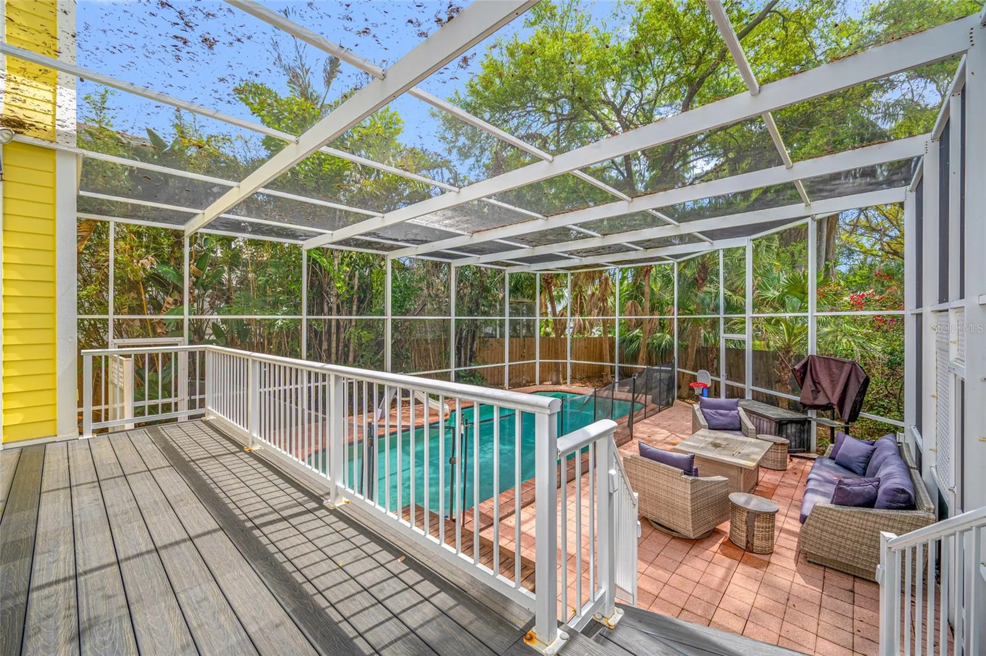 2808 Southpointe Lane Tampa FL 33611
