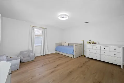 2808 Southpointe Lane Tampa FL 33611