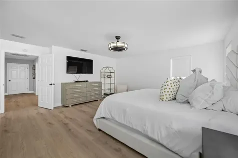 2808 Southpointe Lane Tampa FL 33611