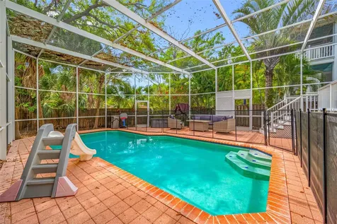 2808 Southpointe Lane Tampa FL 33611