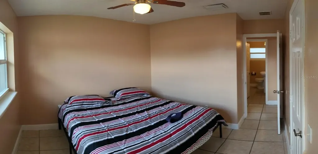 902 N Thacker Avenue Kissimmee FL 34741