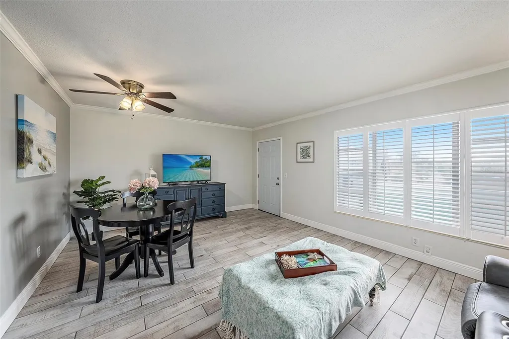 2043 Denmark Street Clearwater FL 33763