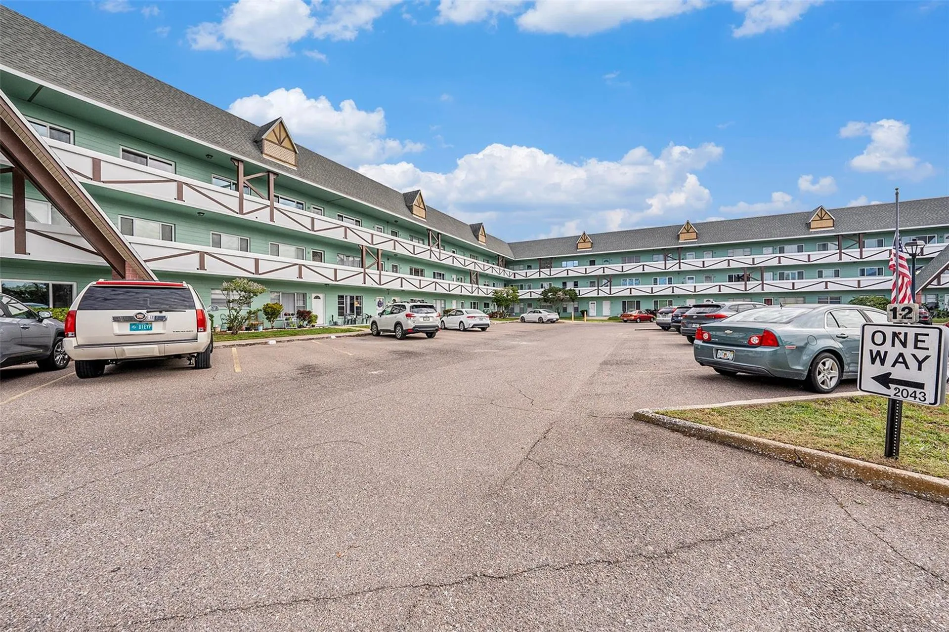 2043 Denmark Street Clearwater FL 33763