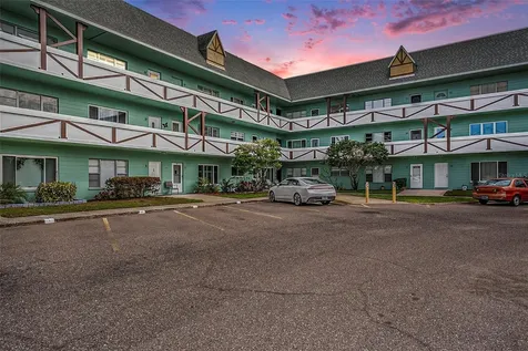 2043 Denmark Street Clearwater FL 33763