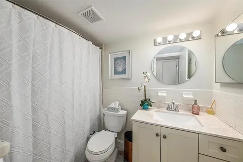 2043 Denmark Street Clearwater FL 33763