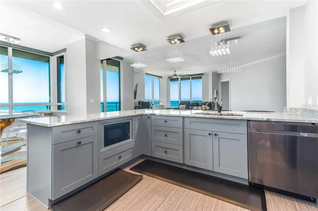 1560 Gulf Boulevard Clearwater FL 33767