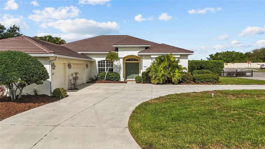 600 Cockatoo Circle Venice FL 34285