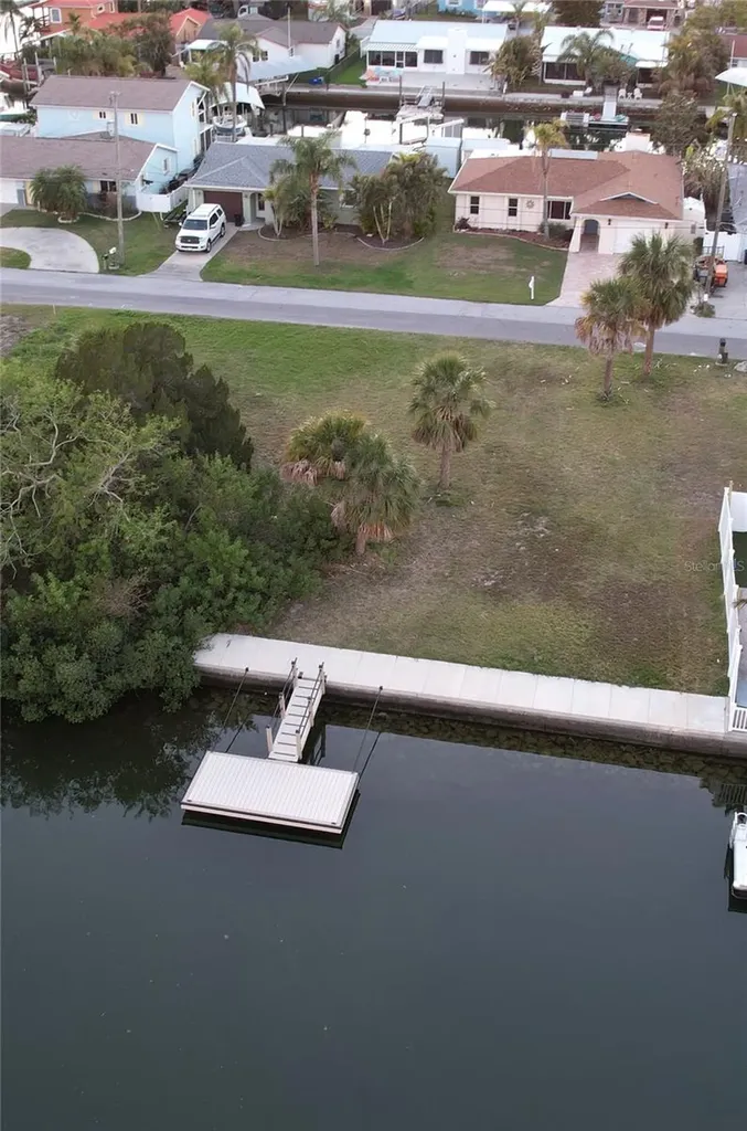 13908 King Hudson FL 34667