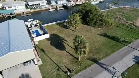 13908 King Hudson FL 34667
