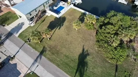 13908 King Hudson FL 34667