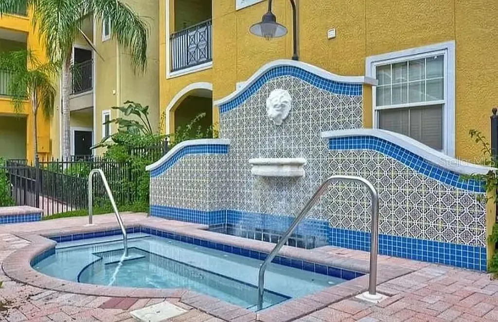 1810 E Palm Avenue Tampa FL 33605