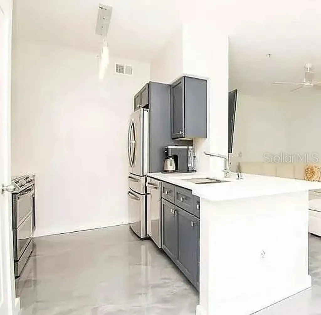 1810 E Palm Avenue Tampa FL 33605