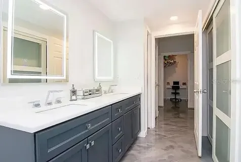 1810 E Palm Avenue Tampa FL 33605