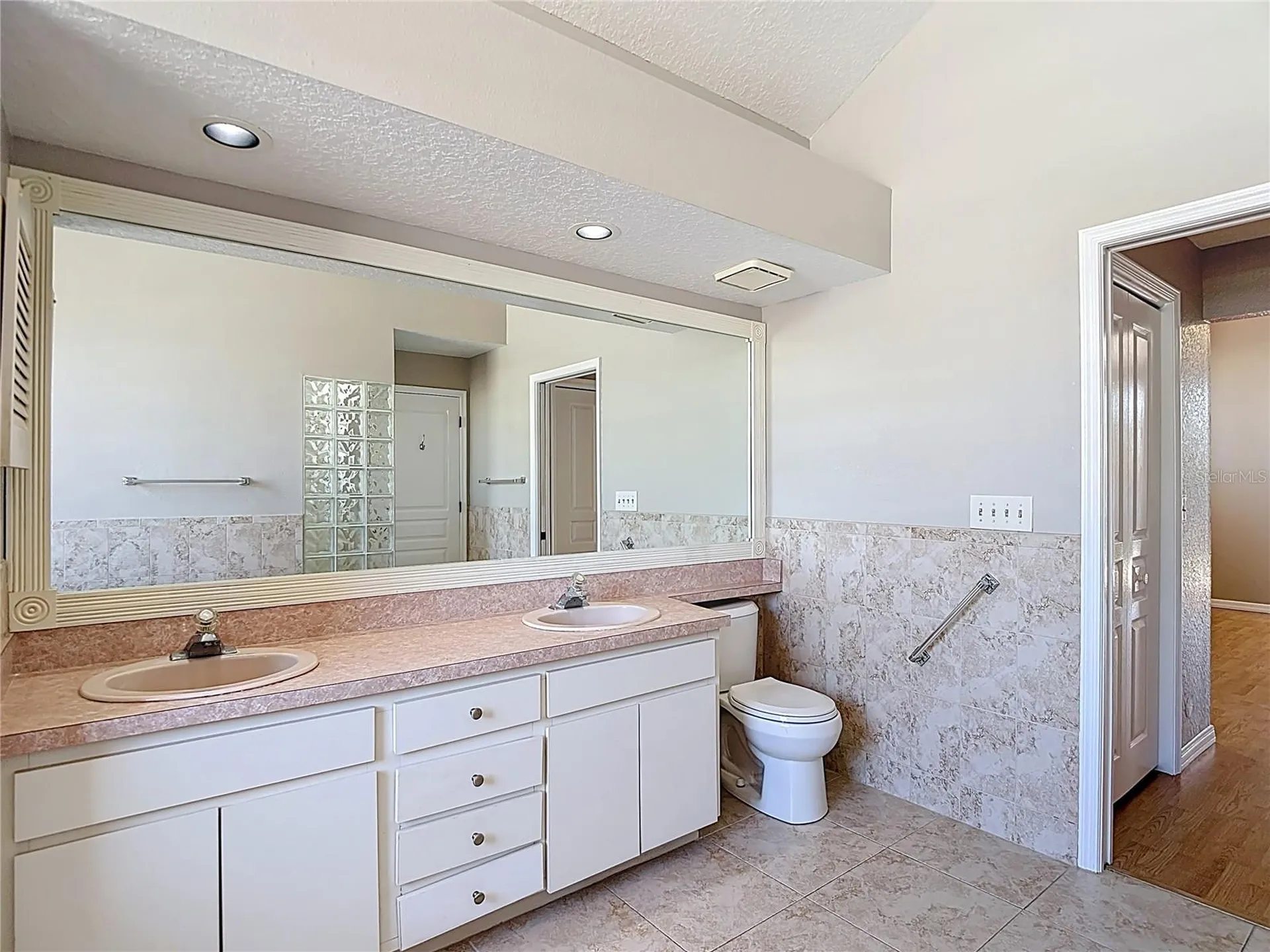 3310 Deltona Boulevard Spring Hill FL 34606