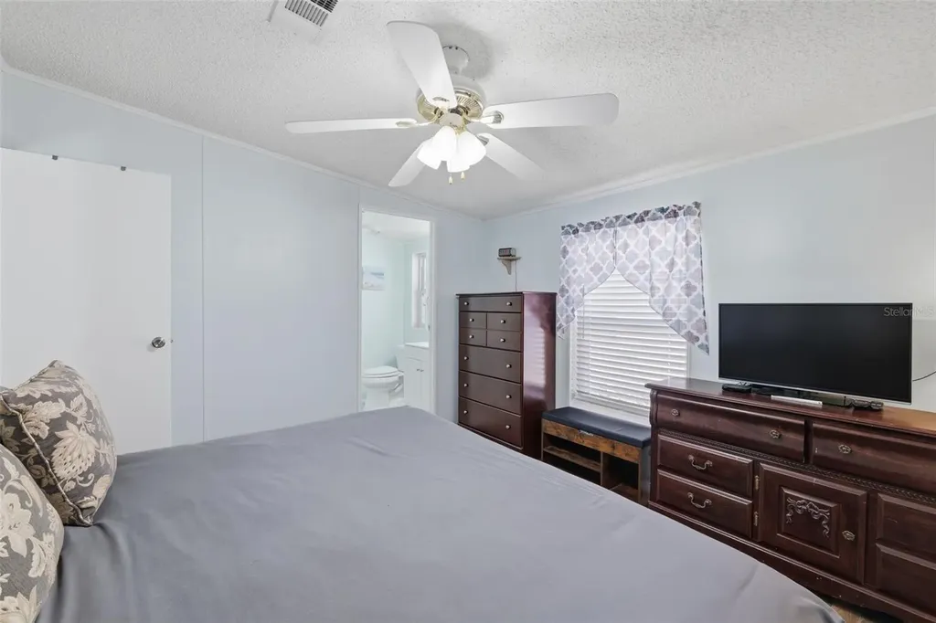 326 Nesbitt Park Avenue Davenport FL 33897