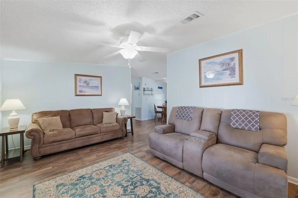 326 Nesbitt Park Avenue Davenport FL 33897