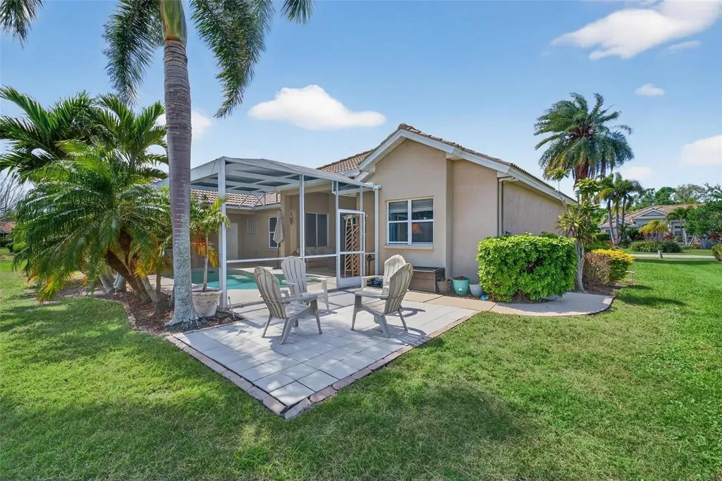 4449 Golden Lake Drive Sarasota FL 34233