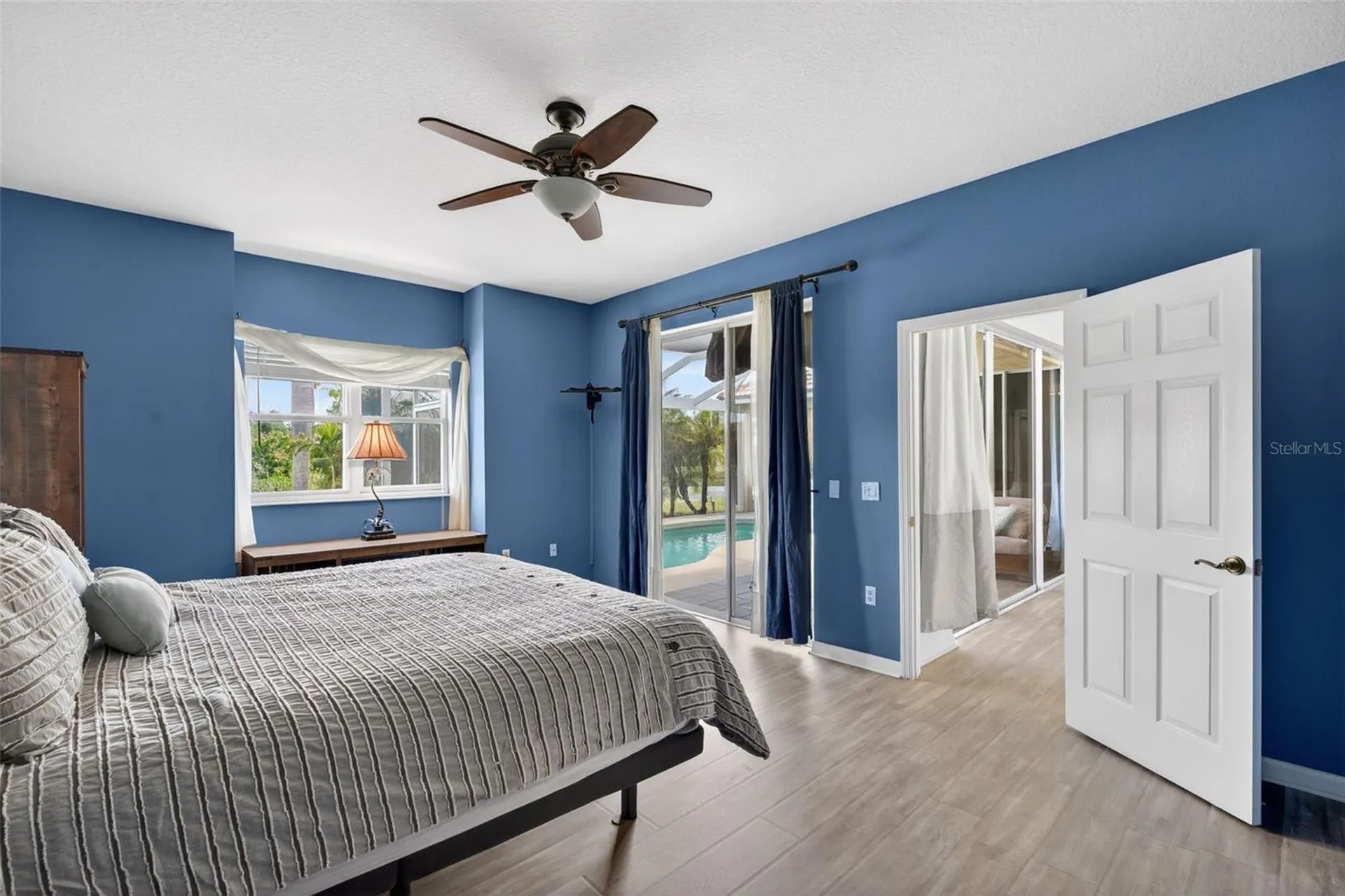 4449 Golden Lake Drive Sarasota FL 34233