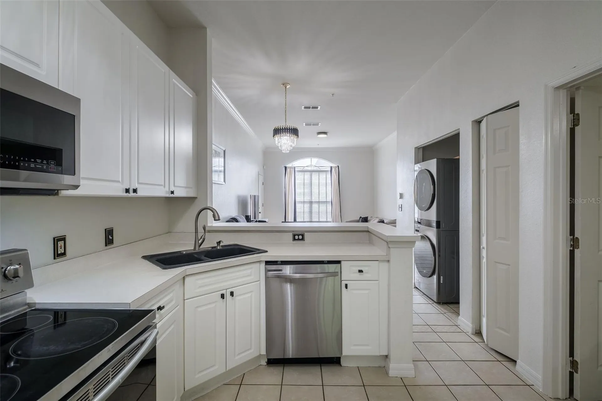 141 Reserve Circle Oviedo FL 32765