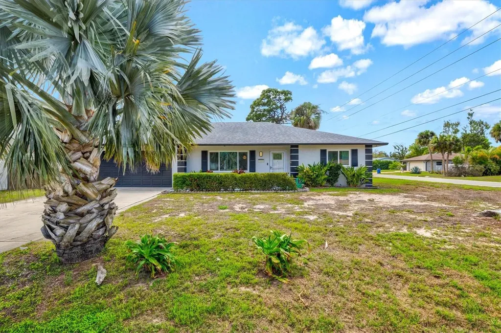 3310 Siesta Drive Venice FL 34293