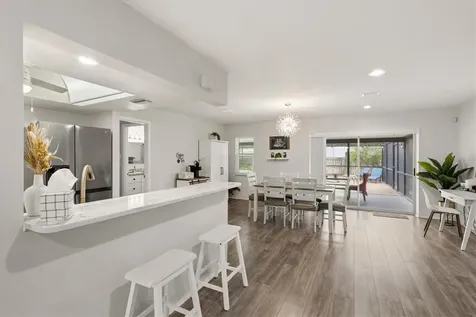 3310 Siesta Drive Venice FL 34293
