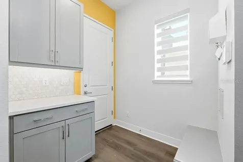 6955 Higgs Alley Orlando FL 32827