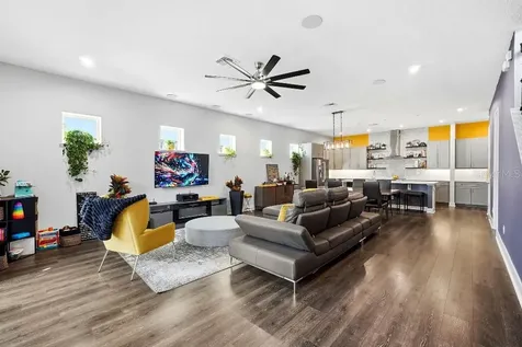 6955 Higgs Alley Orlando FL 32827