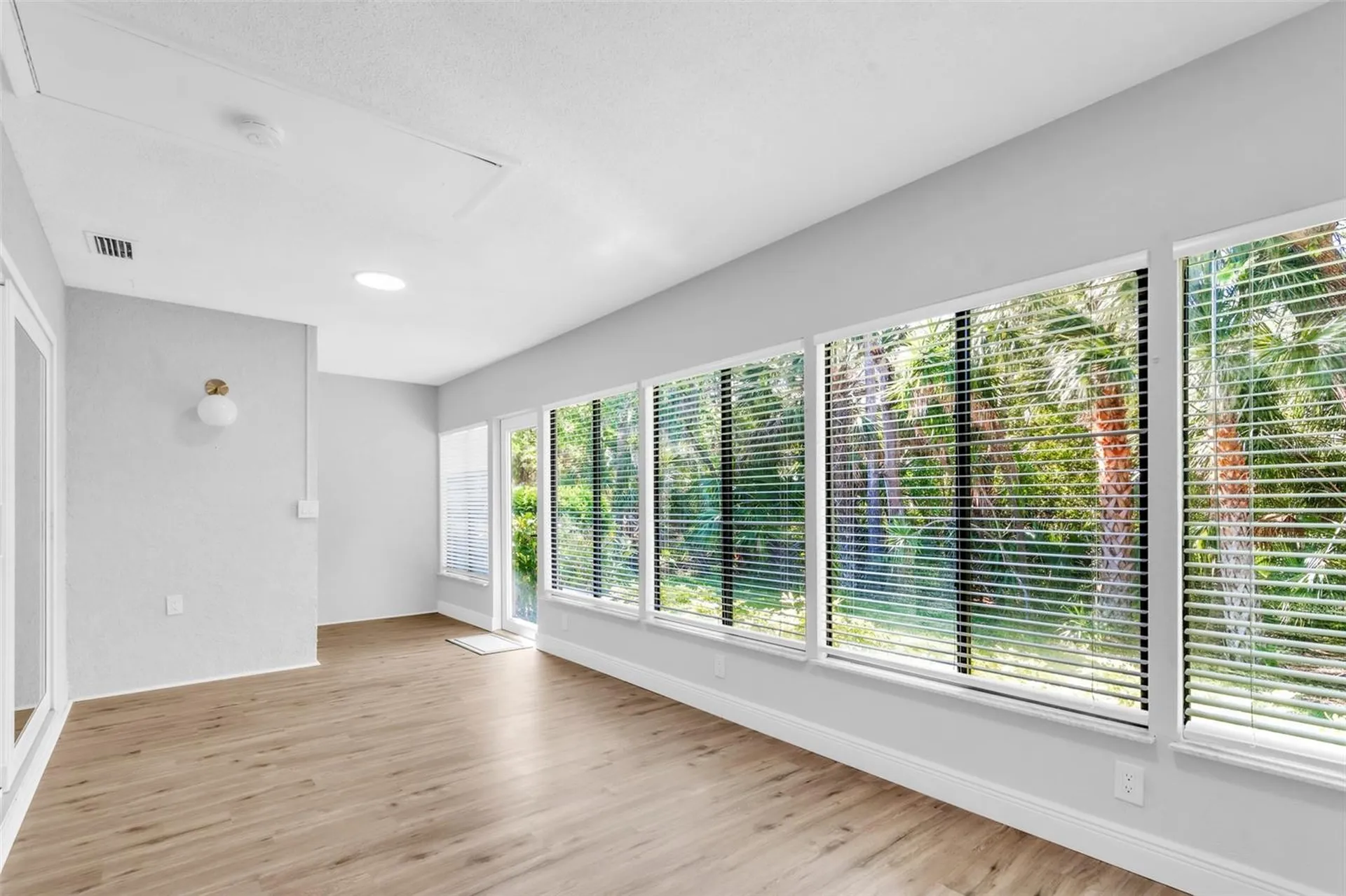 600 S Woodlands Drive Oldsmar FL 34677