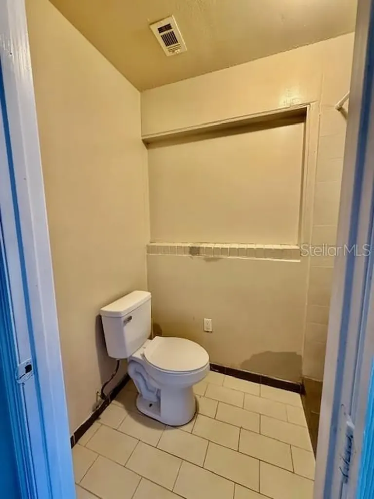 4 Sunshine Boulevard Deland FL 32724