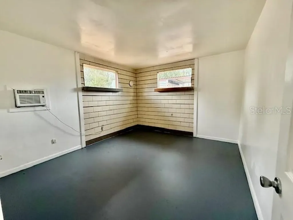 4 Sunshine Boulevard Deland FL 32724