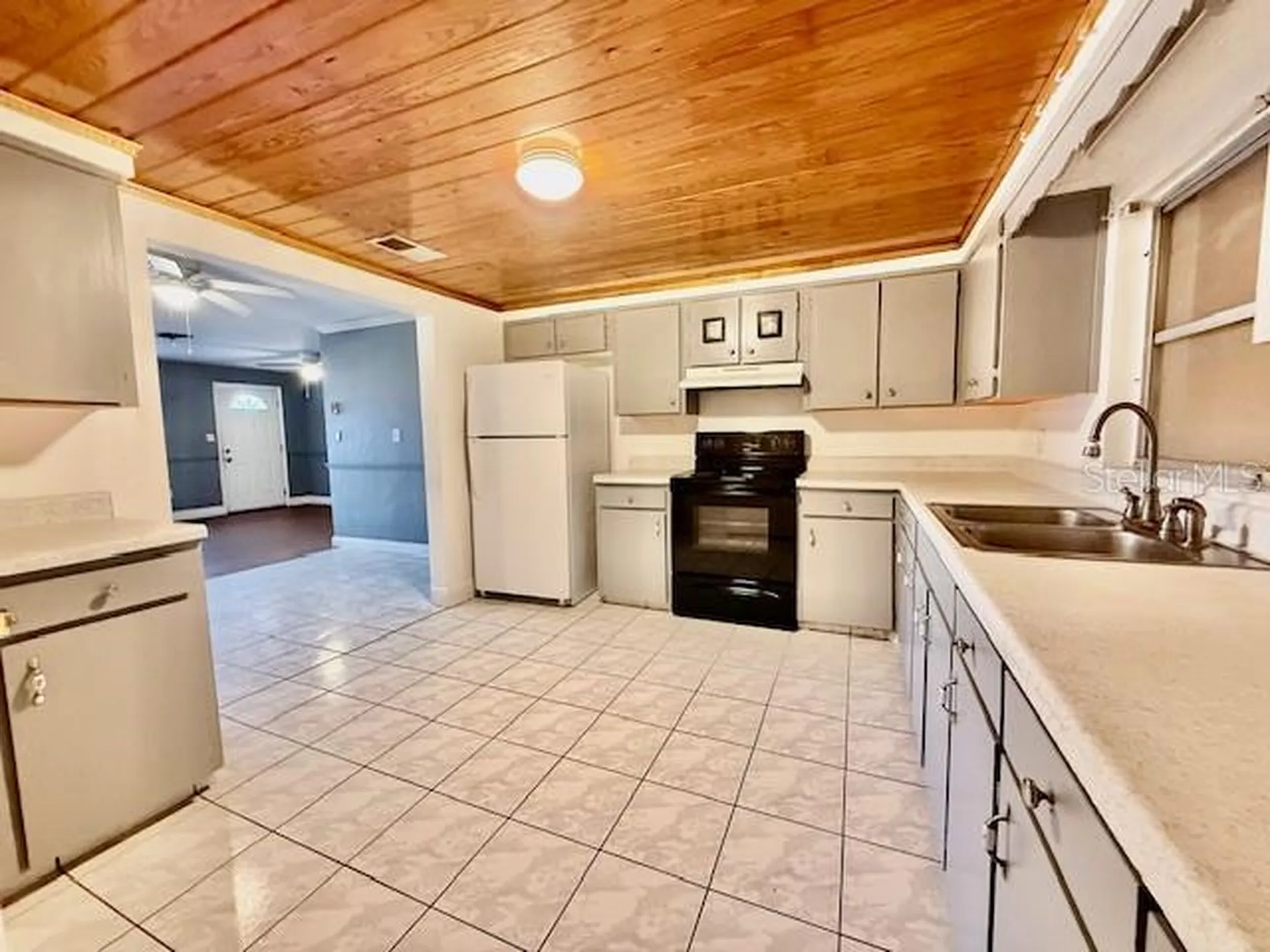 4 Sunshine Boulevard Deland FL 32724