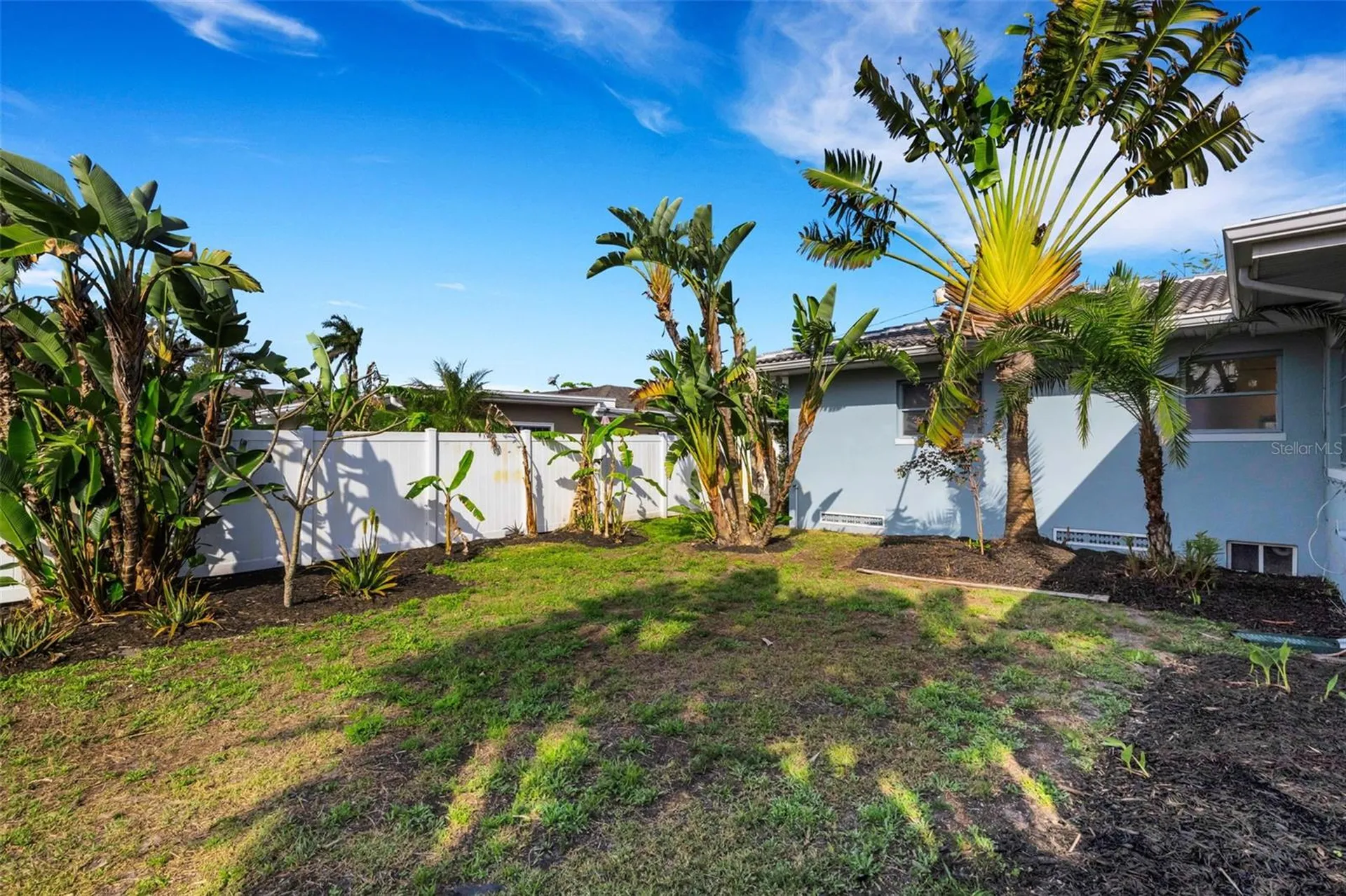 7912 Garden Drive N St Petersburg FL 33710