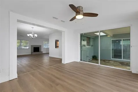 7912 Garden Drive N St Petersburg FL 33710