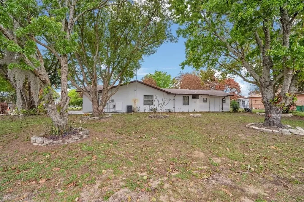 711 E Frederick Avenue Dundee FL 33838