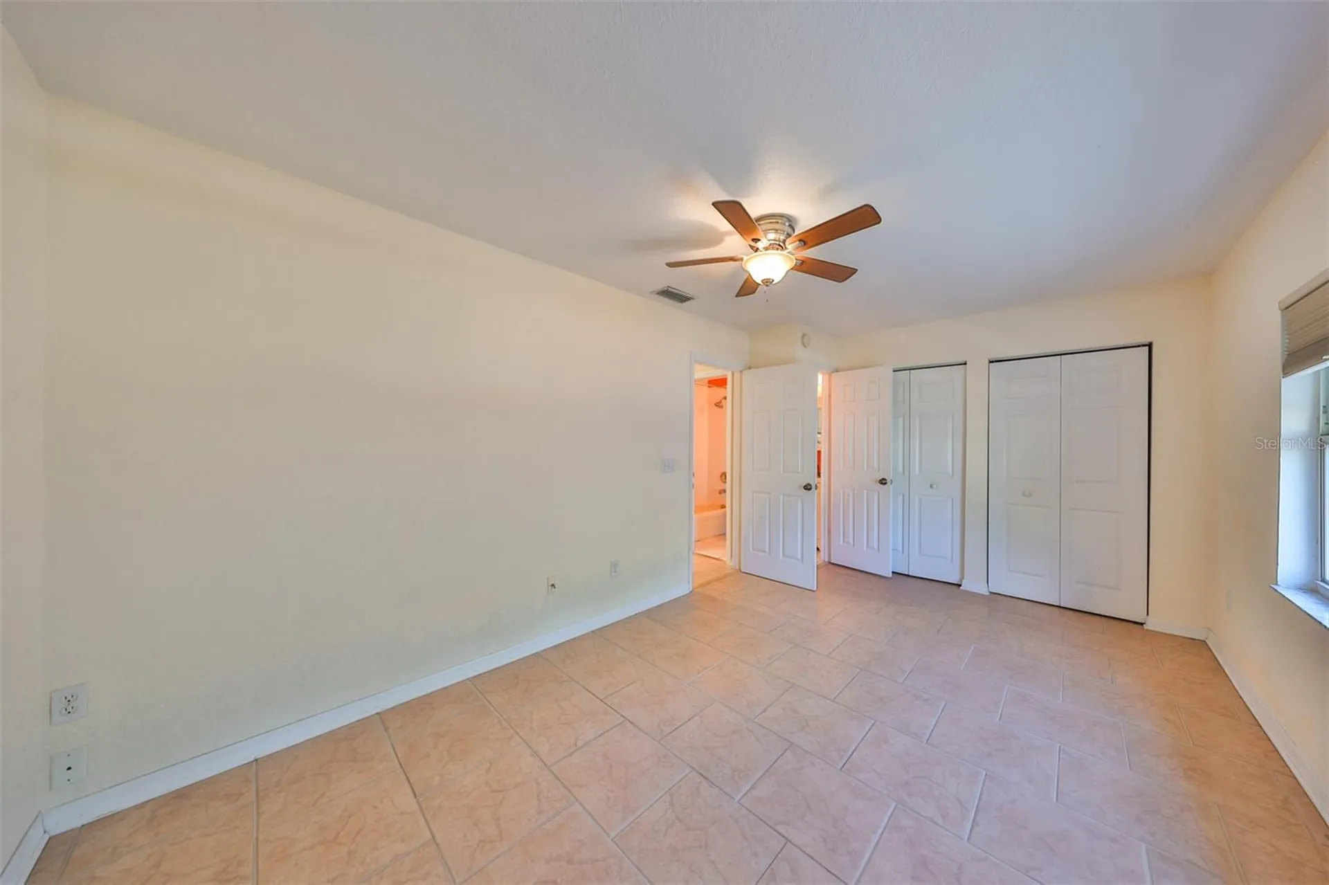 521 Pinellas Bayway S St Petersburg FL 33715