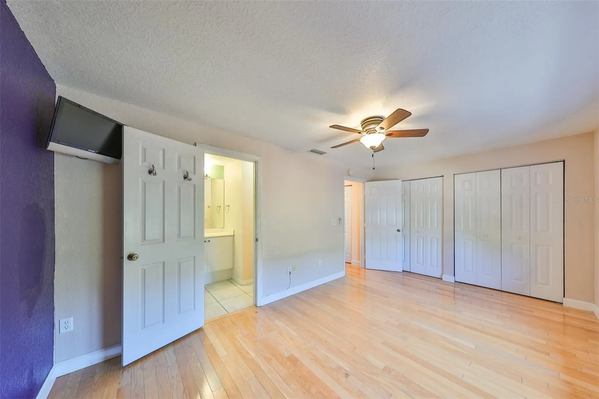 521 Pinellas Bayway S St Petersburg FL 33715